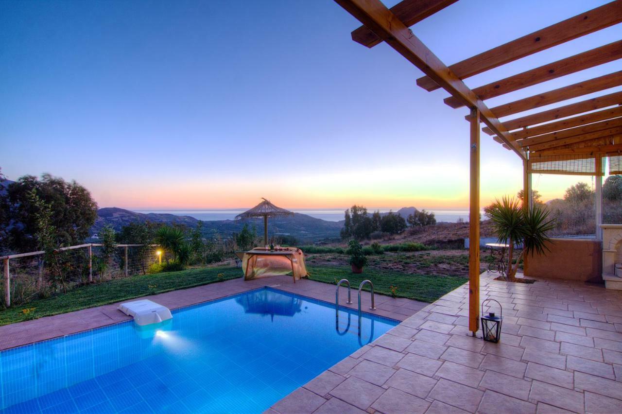 Villa Despina 2 Plakias Private Villa, Private Swimming Pool Garden, Panoramic Sunset *