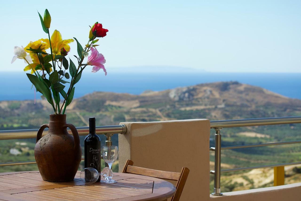 Despina 2 Plakias Private Villa, Private Swimming Pool Garden, Panoramic Sunset Asomatoi