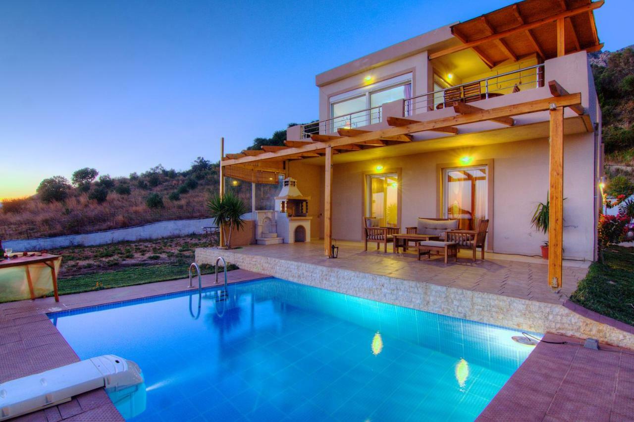 Despina 2 Plakias Private Villa, Private Swimming Pool Garden, Panoramic Sunset Villa Asomatoi